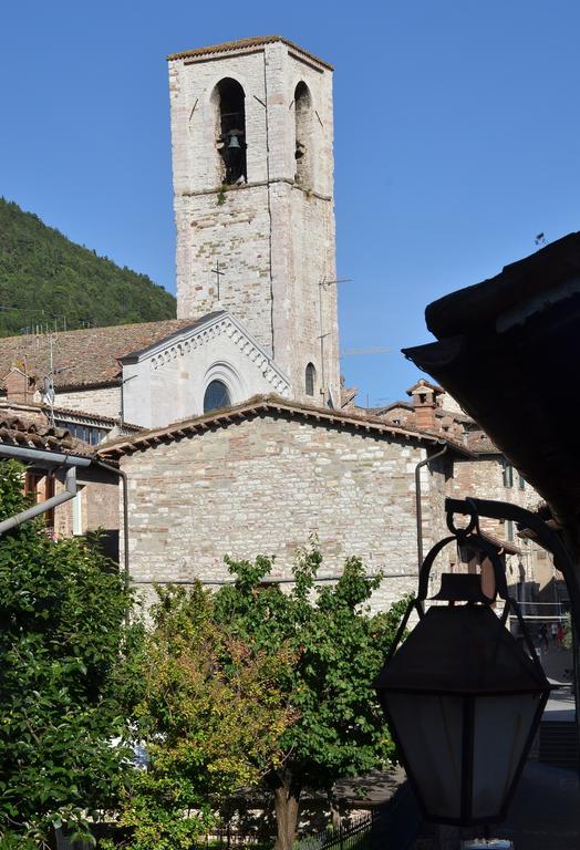 Locanda Del Duca Gubbio Buitenkant foto