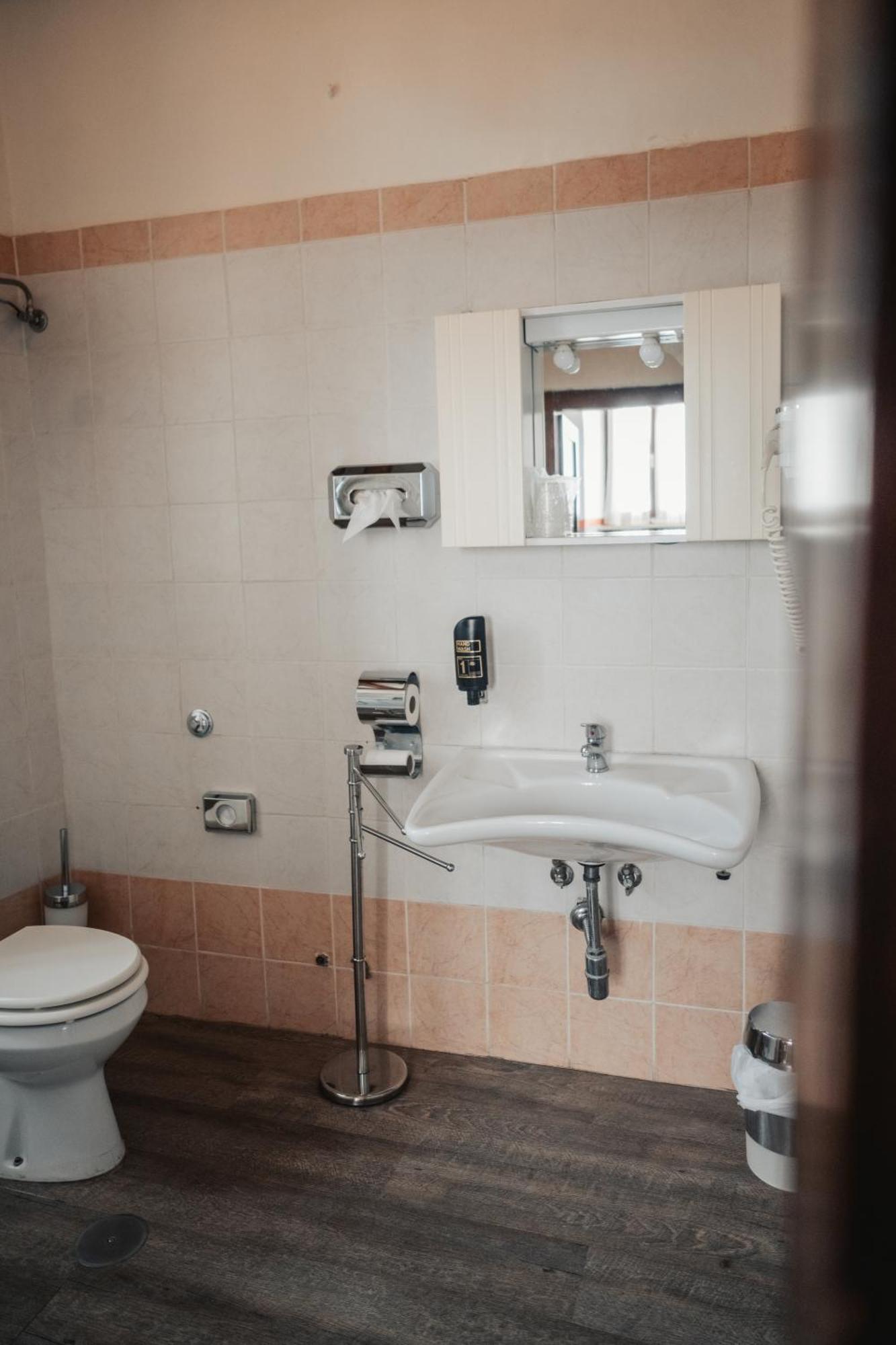 Locanda Del Duca Gubbio Buitenkant foto