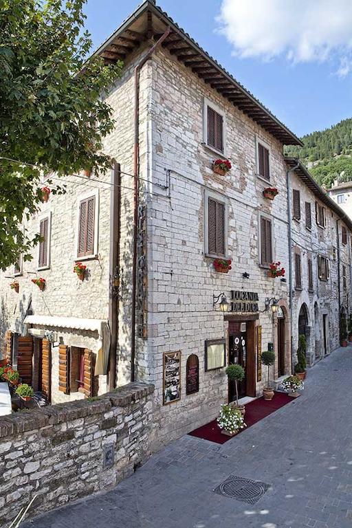 Locanda Del Duca Gubbio Buitenkant foto